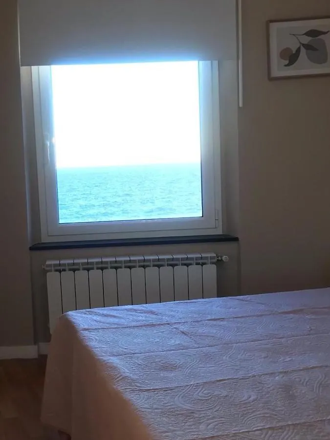 Appartamento Casa Tabata Fronte Mare Genova